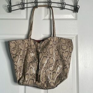 Remi & Reid snake print shoulder tote handbag